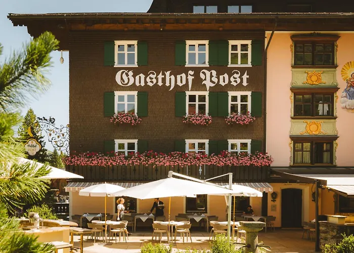 Post Lech Arlberg